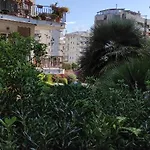 Il Giardino Di Anna - Charming In 3* Cagliari